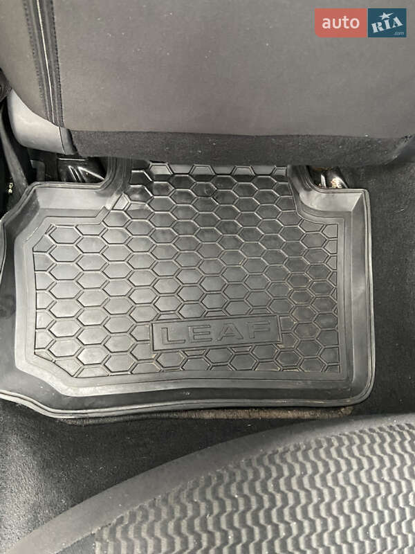 Хэтчбек Nissan Leaf 2014 в Харькове