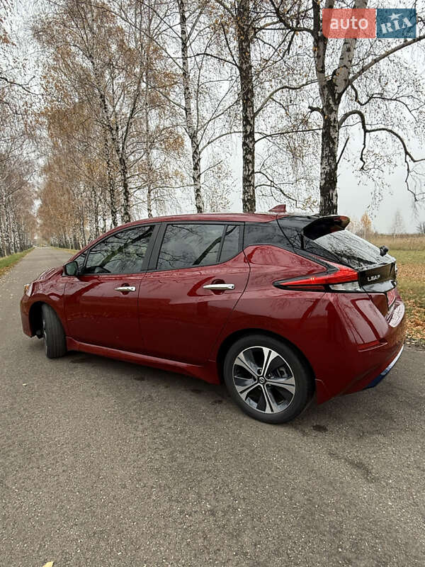 Хетчбек Nissan Leaf 2020 в Яготині