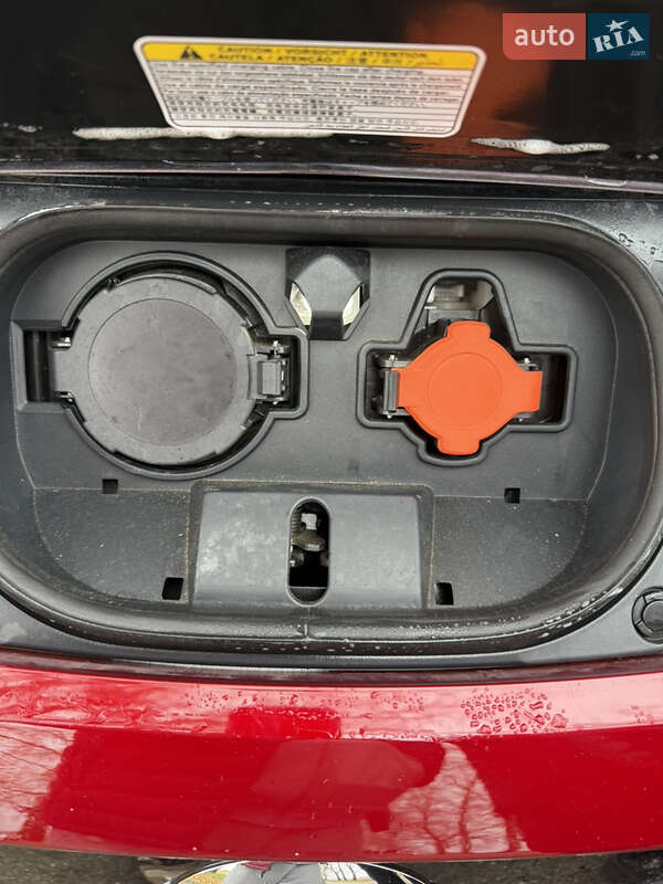 Хетчбек Nissan Leaf 2020 в Яготині