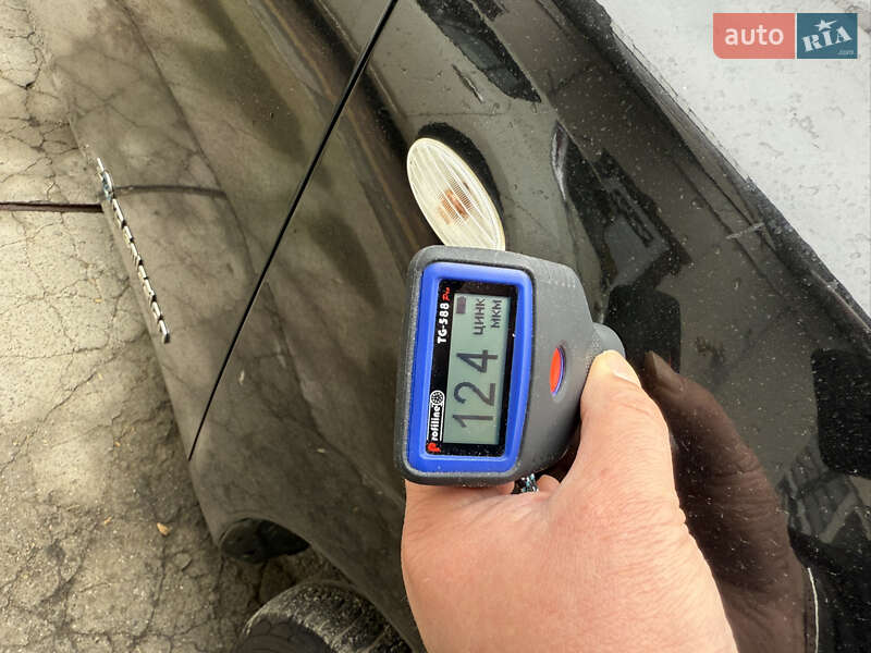 Хетчбек Nissan Leaf 2014 в Умані