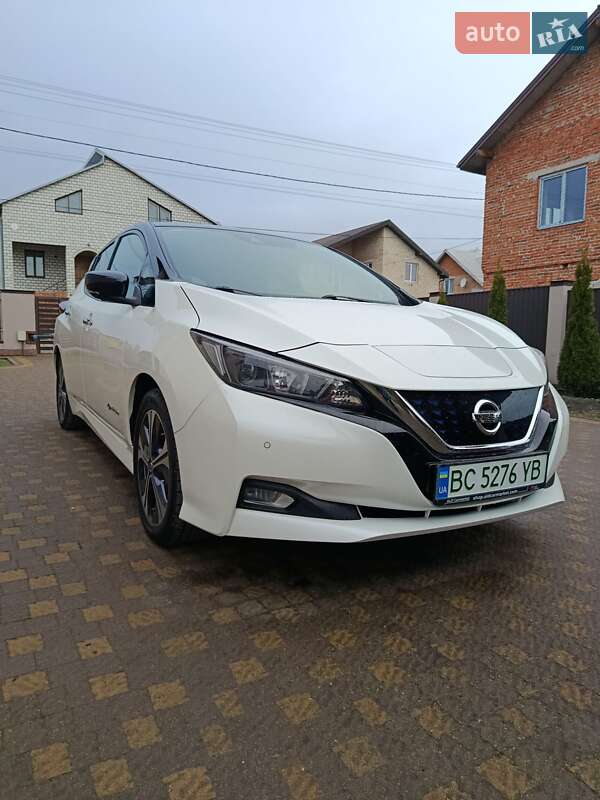 Хэтчбек Nissan Leaf 2020 в Львове фото 7 Хэтчбек Nissan Leaf 2020 в Львове