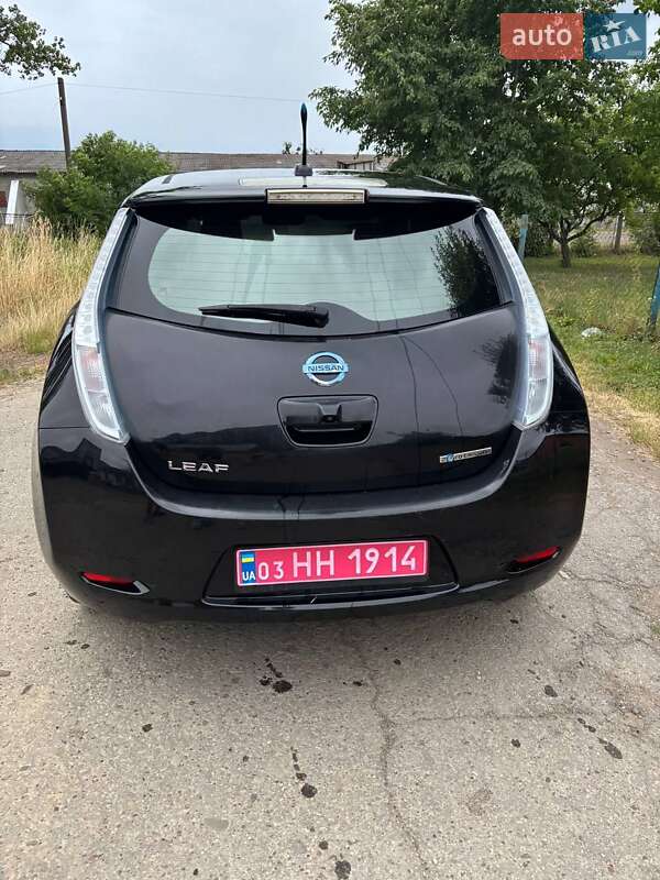 Хэтчбек Nissan Leaf 2013 в Галиче