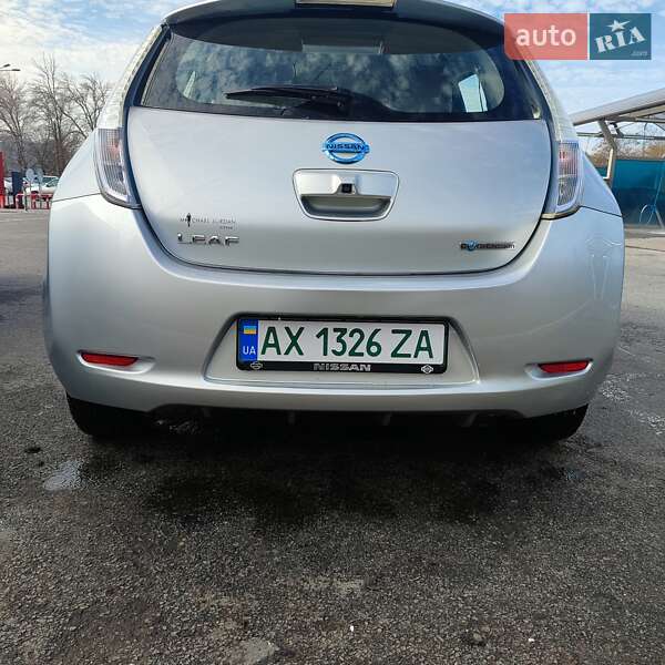 Хэтчбек Nissan Leaf 2011 в Харькове фото 7 Хэтчбек Nissan Leaf 2011 в Харькове