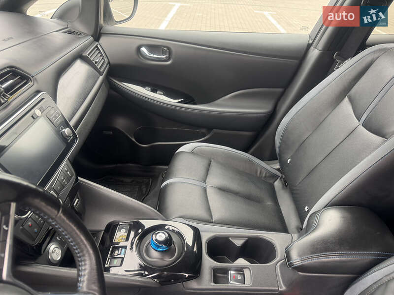 Хетчбек Nissan Leaf 2019 в Одесі