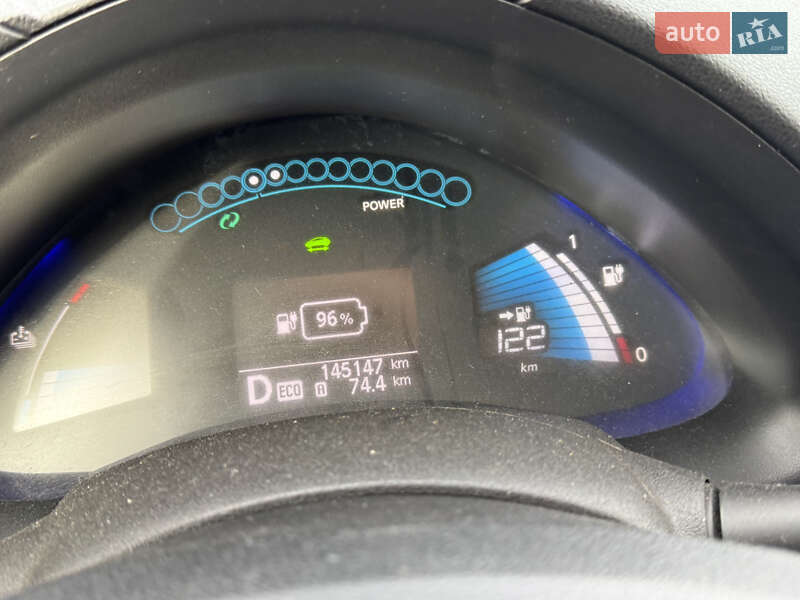 Хэтчбек Nissan Leaf 2014 в Волочиске фото 16 Хэтчбек Nissan Leaf 2014 в Волочиске