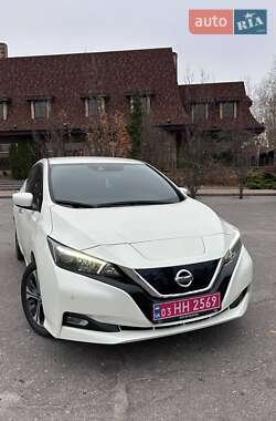 Хетчбек Nissan Leaf 2020 в Харкові