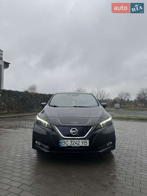 Хэтчбек Nissan Leaf 2018 в Луцке