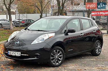 Хэтчбек Nissan Leaf 2014 в Днепре