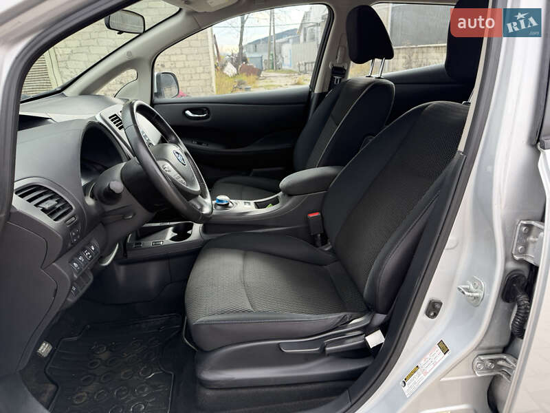 Хетчбек Nissan Leaf 2014 в Тернополі фото 17 Хетчбек Nissan Leaf 2014 в Тернополі