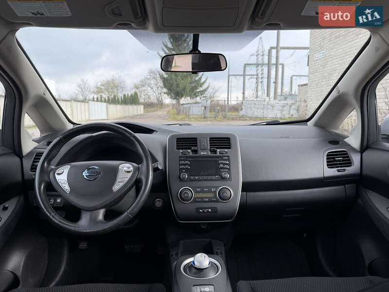 Хетчбек Nissan Leaf 2014 в Тернополі фото 19 Хетчбек Nissan Leaf 2014 в Тернополі