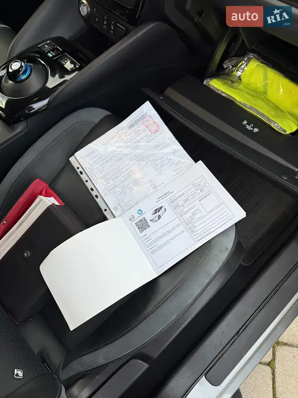 Хэтчбек Nissan Leaf 2018 в Тернополе документ 3 фото Хэтчбек Nissan Leaf 2018 в Тернополе документ
