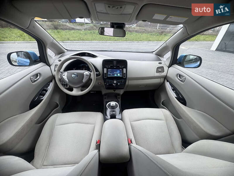 Хетчбек Nissan Leaf 2012 в Львові