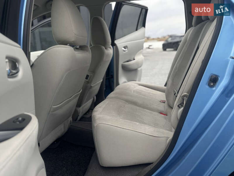 Хетчбек Nissan Leaf 2012 в Львові
