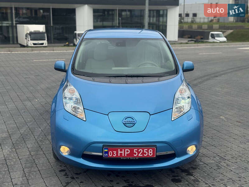 Хетчбек Nissan Leaf 2012 в Львові