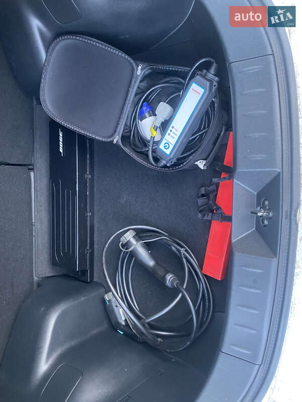 Хэтчбек Nissan Leaf 2016 в Виннице