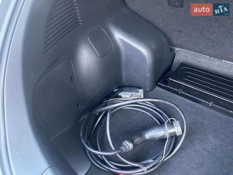 Хэтчбек Nissan Leaf 2016 в Виннице