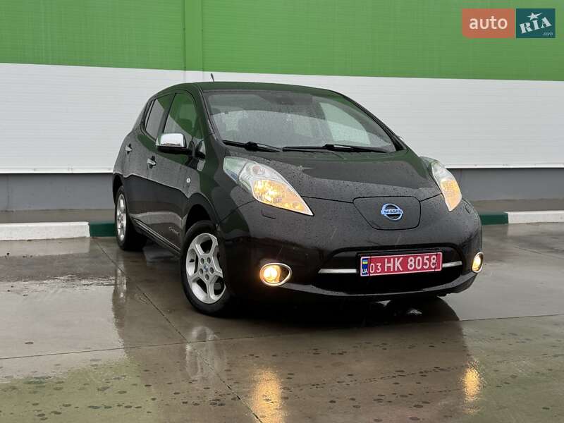 Хетчбек Nissan Leaf 2013 в Олександрії