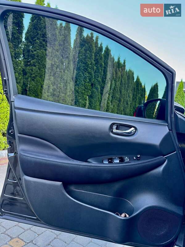 Хэтчбек Nissan Leaf 2018 в Трускавце