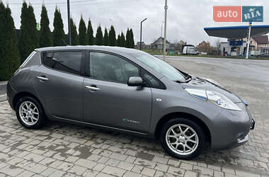 Хэтчбек Nissan Leaf 2014 в Каменец-Подольском