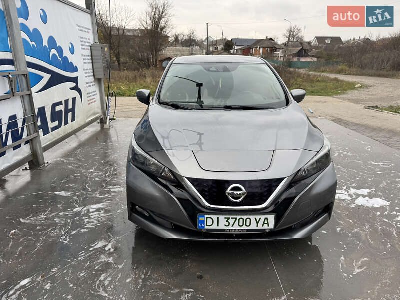 Хэтчбек Nissan Leaf 2019 в Жмеринке