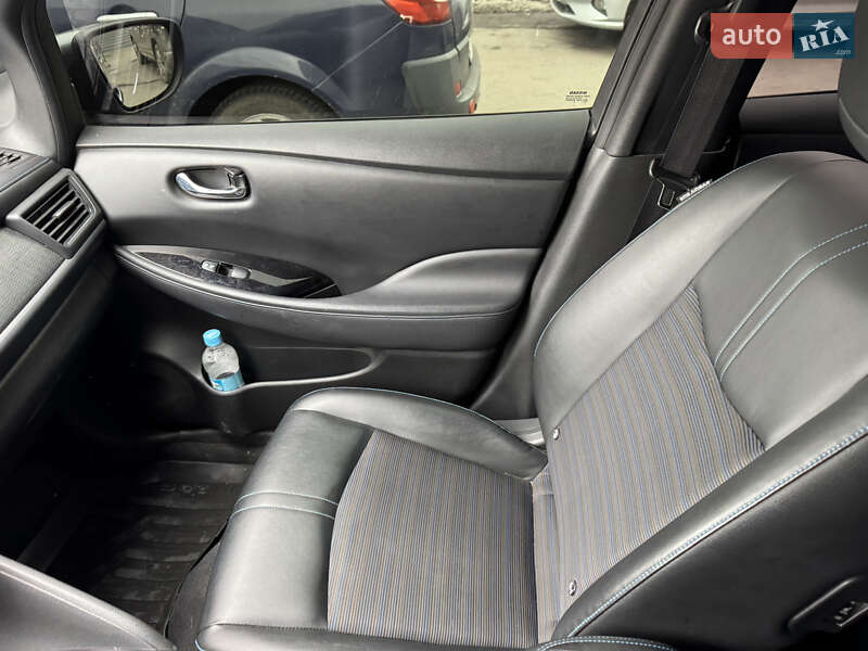 Хэтчбек Nissan Leaf 2019 в Жмеринке