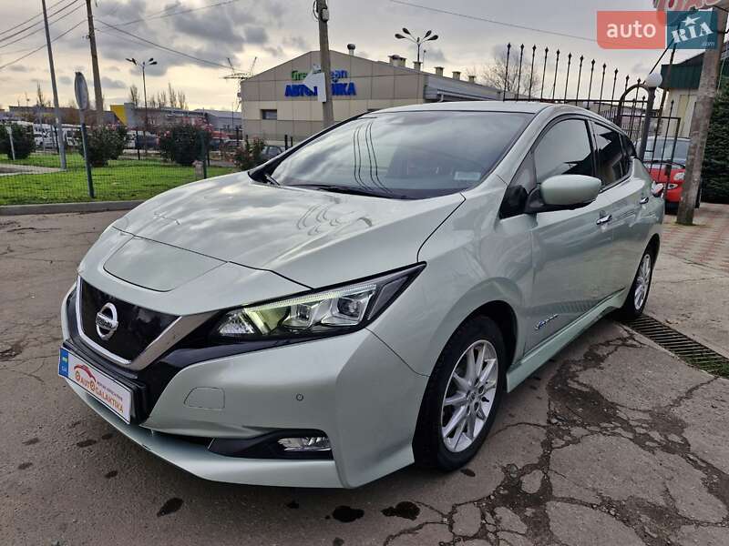 Хетчбек Nissan Leaf 2018 в Миколаєві
