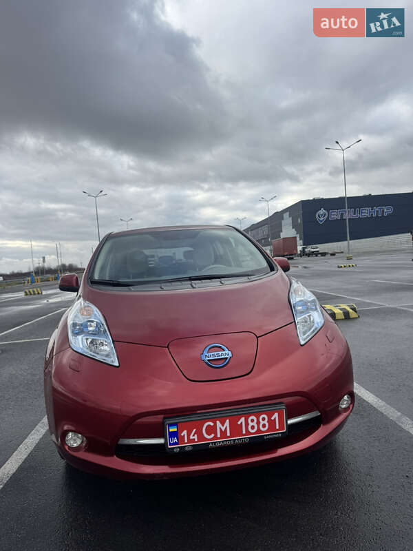 Хетчбек Nissan Leaf 2012 в Львові