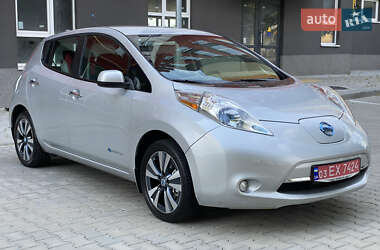 Хетчбек Nissan Leaf 2014 в Чернівцях