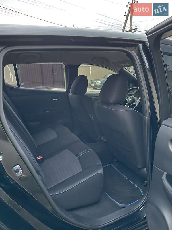 Хэтчбек Nissan Leaf 2018 в Белгороде-Днестровском