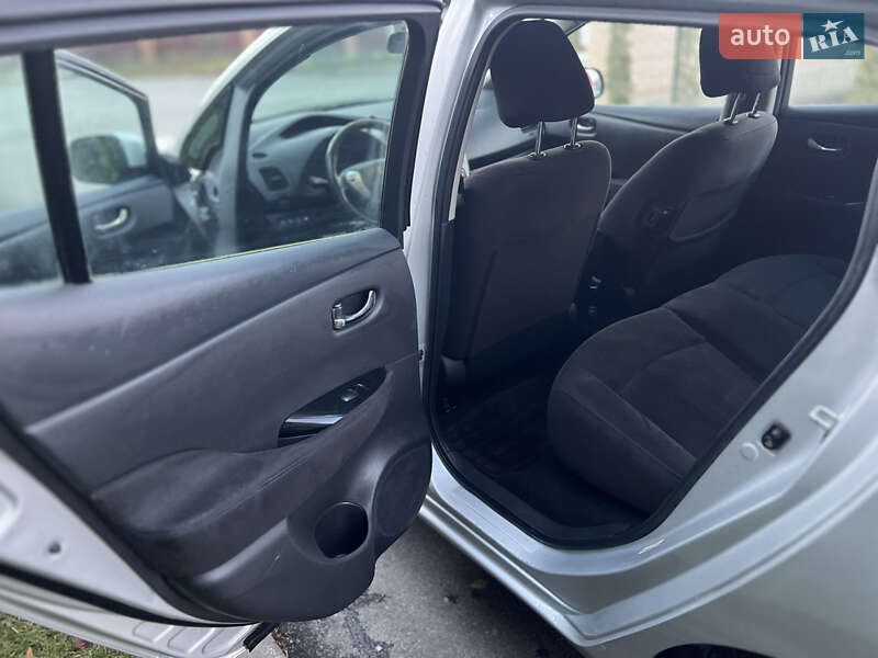 Хэтчбек Nissan Leaf 2014 в Виннице фото 24 Хэтчбек Nissan Leaf 2014 в Виннице