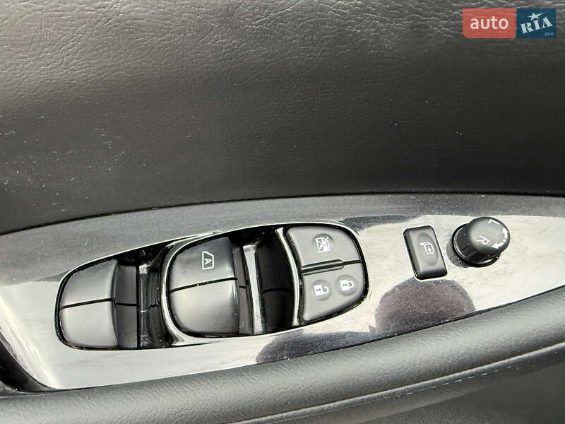 Хетчбек Nissan Leaf 2019 в Кременці