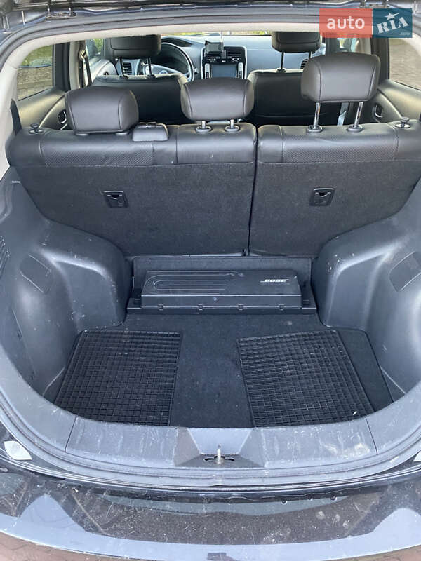 Хэтчбек Nissan Leaf 2015 в Хмельницком