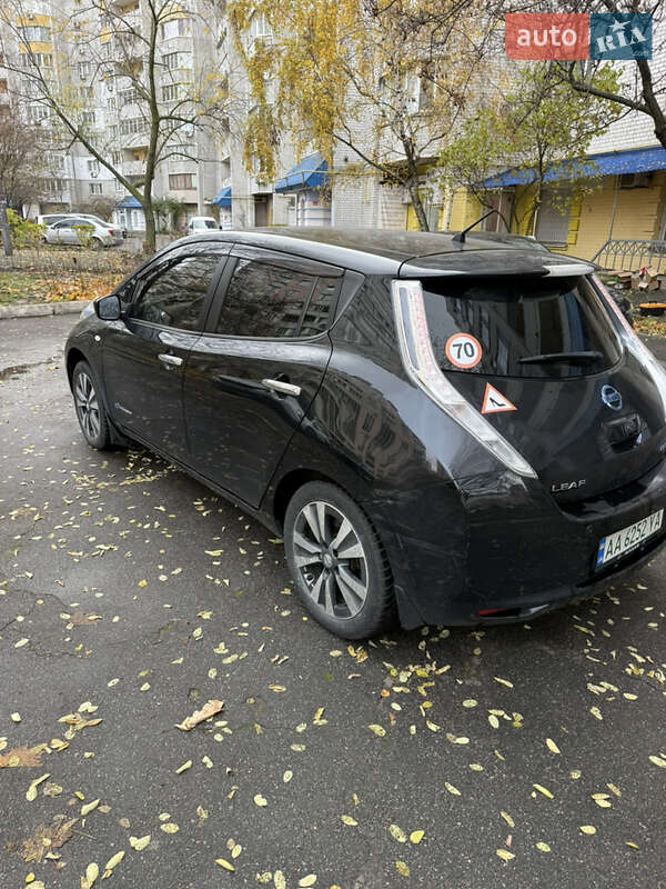 Хэтчбек Nissan Leaf 2017 в Киеве фото 6 Хэтчбек Nissan Leaf 2017 в Киеве