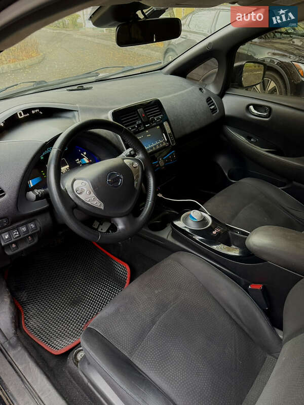 Хэтчбек Nissan Leaf 2017 в Киеве фото 15 Хэтчбек Nissan Leaf 2017 в Киеве