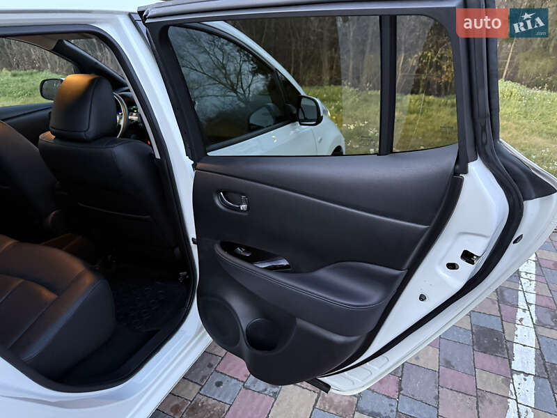 Хэтчбек Nissan Leaf 2017 в Тернополе фото 47 Хэтчбек Nissan Leaf 2017 в Тернополе