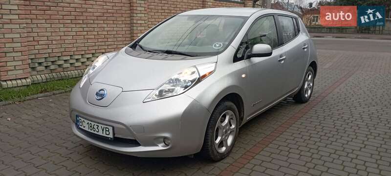 Хэтчбек Nissan Leaf 2012 в Стрые фото 5 Хэтчбек Nissan Leaf 2012 в Стрые