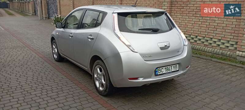 Хэтчбек Nissan Leaf 2012 в Стрые фото 8 Хэтчбек Nissan Leaf 2012 в Стрые