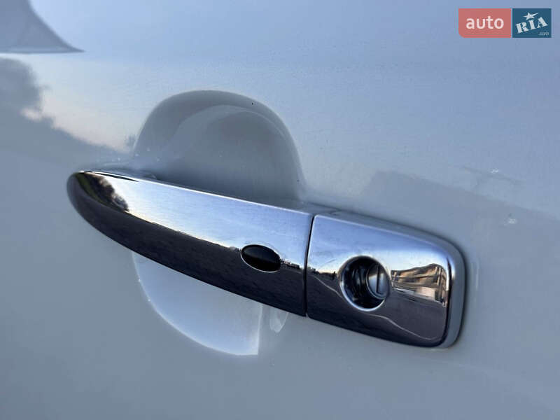 Хэтчбек Nissan Leaf 2018 в Львове