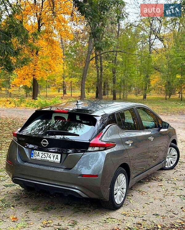 Хэтчбек Nissan Leaf 2022 в Кропивницком фото 6 Хэтчбек Nissan Leaf 2022 в Кропивницком