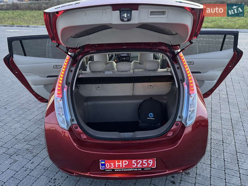 Хэтчбек Nissan Leaf 2013 в Львове фото 50 Хэтчбек Nissan Leaf 2013 в Львове