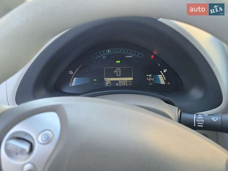 Хэтчбек Nissan Leaf 2011 в Ивано-Франковске фото 16 Хэтчбек Nissan Leaf 2011 в Ивано-Франковске
