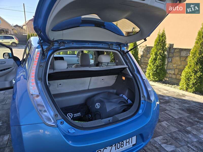 Хэтчбек Nissan Leaf 2011 в Ивано-Франковске фото 32 Хэтчбек Nissan Leaf 2011 в Ивано-Франковске