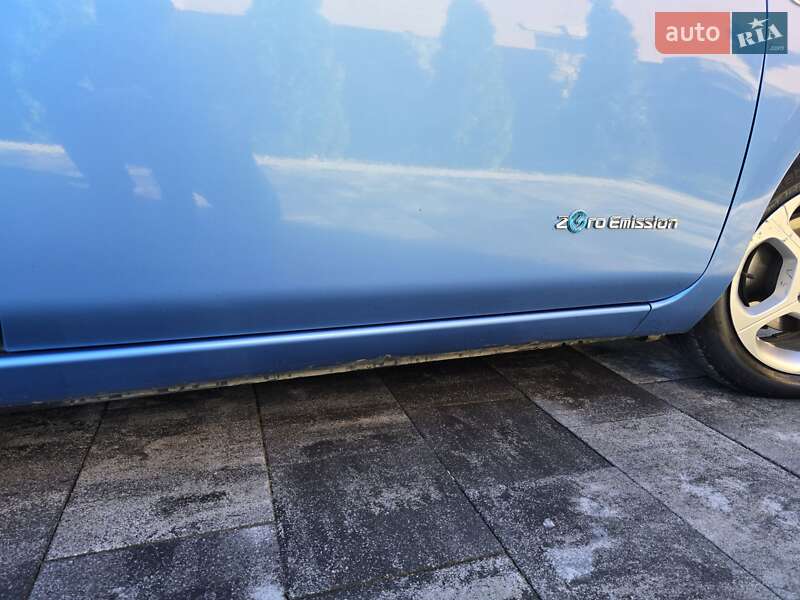 Хэтчбек Nissan Leaf 2011 в Ивано-Франковске фото 54 Хэтчбек Nissan Leaf 2011 в Ивано-Франковске