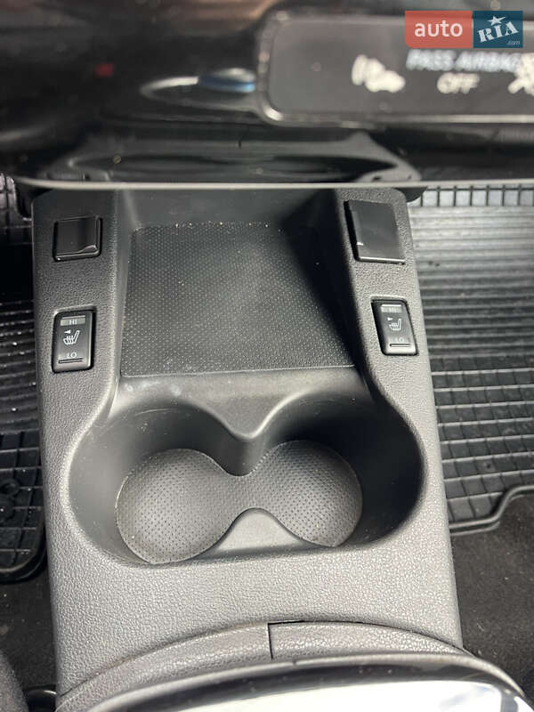 Хэтчбек Nissan Leaf 2016 в Харькове фото 14 Хэтчбек Nissan Leaf 2016 в Харькове