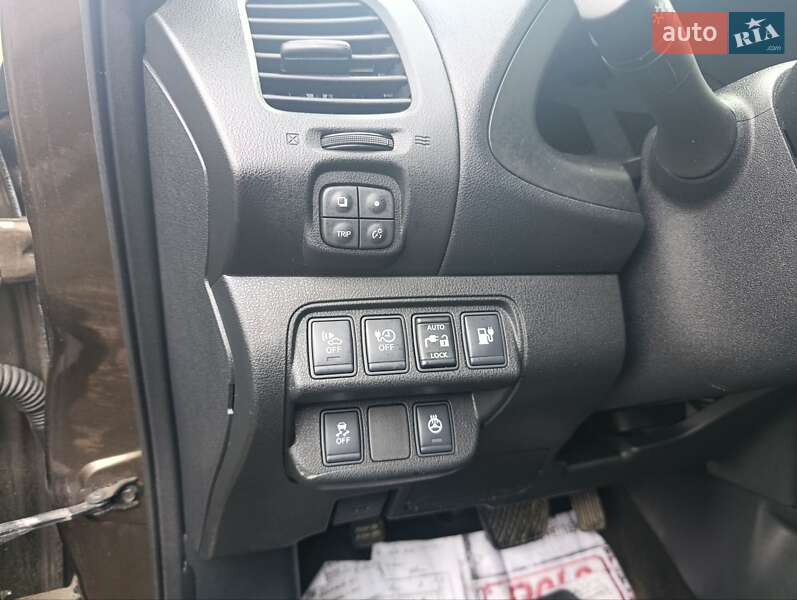 Хэтчбек Nissan Leaf 2016 в Киеве фото 39 Хэтчбек Nissan Leaf 2016 в Киеве