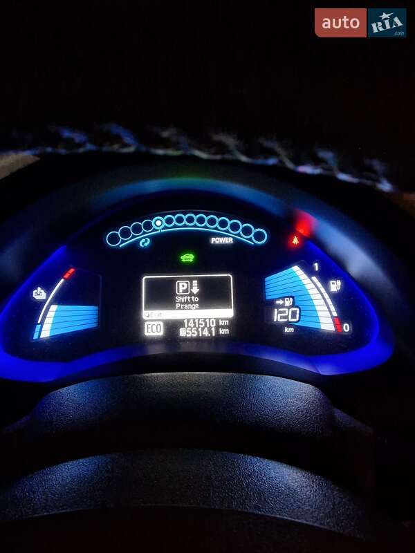 Хэтчбек Nissan Leaf 2012 в Одессе