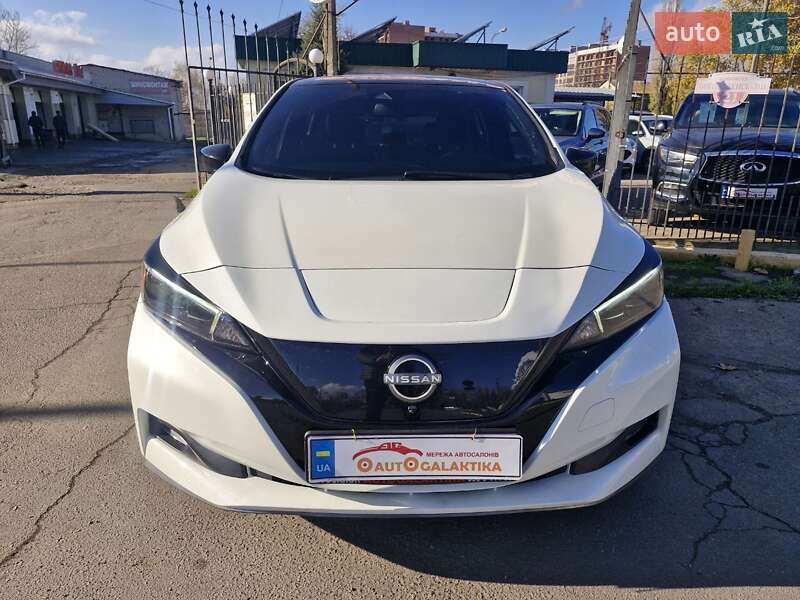 Хэтчбек Nissan Leaf 2023 в Николаеве фото 2 Хэтчбек Nissan Leaf 2023 в Николаеве