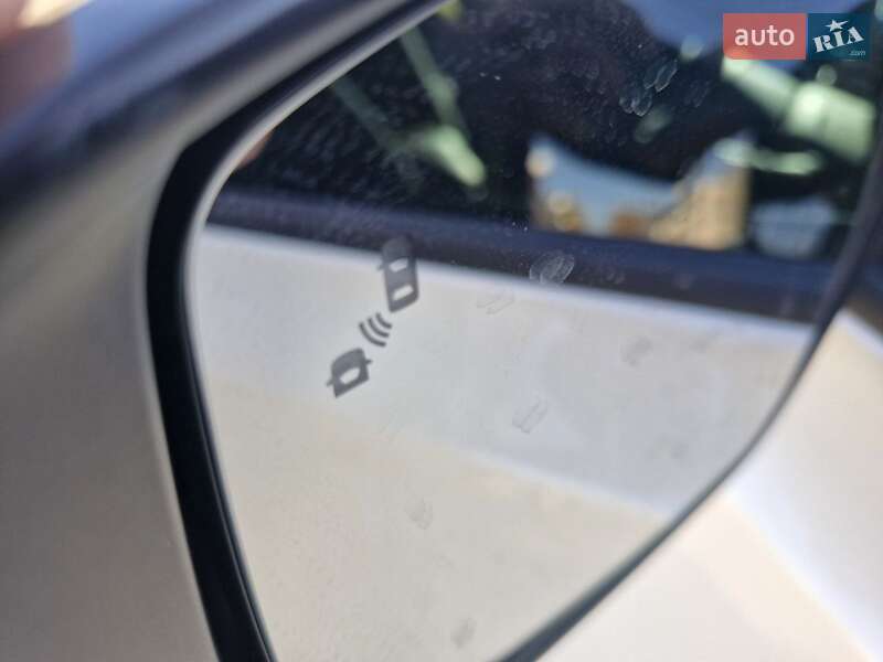 Хэтчбек Nissan Leaf 2023 в Николаеве фото 11 Хэтчбек Nissan Leaf 2023 в Николаеве