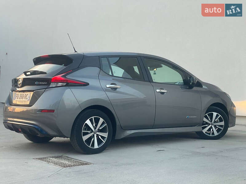 Хэтчбек Nissan Leaf 2020 в Луцке фото 45 Хэтчбек Nissan Leaf 2020 в Луцке