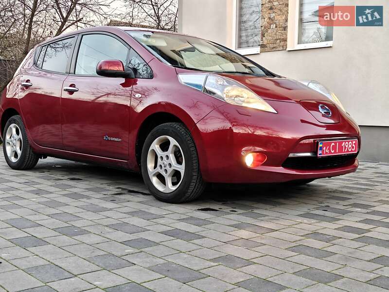 Хэтчбек Nissan Leaf 2017 в Ивано-Франковске фото 3 Хэтчбек Nissan Leaf 2017 в Ивано-Франковске